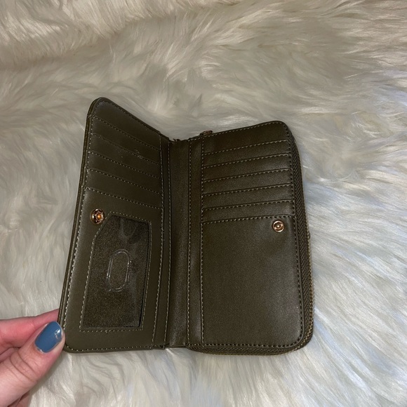 Scarab Wallet - Picture 3 of 3